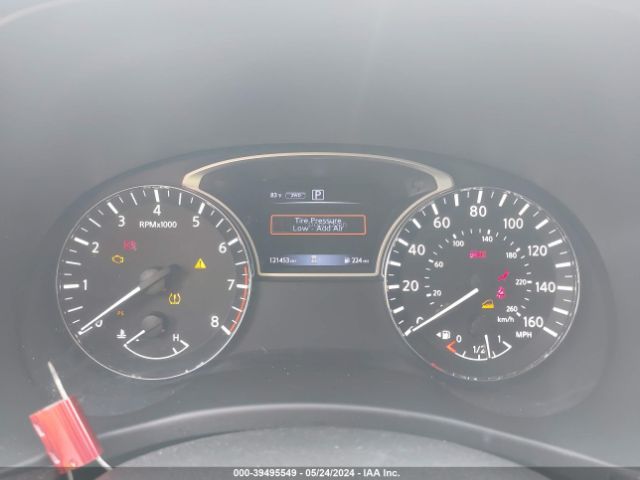 5N1DR2MMXJC622097 Nissan Pathfinder S