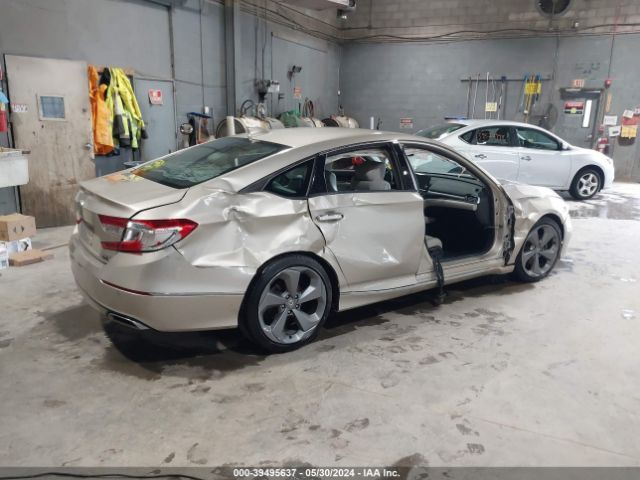 1HGCV2F9XJA022780 Honda Accord Touring 2.0t