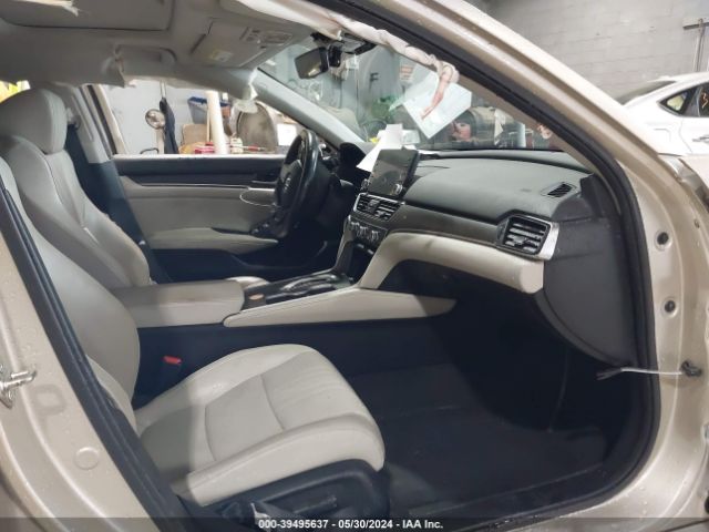 1HGCV2F9XJA022780 Honda Accord Touring 2.0t
