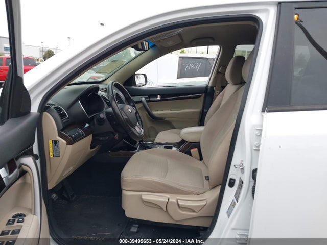 KIA SORENTO LX 2014 5XYKT4A65EG490740 Image 5