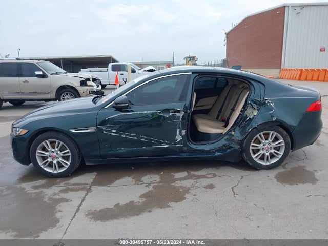 2017 JAGUAR XE SAJAD4BG3HA964741 Photo 5
