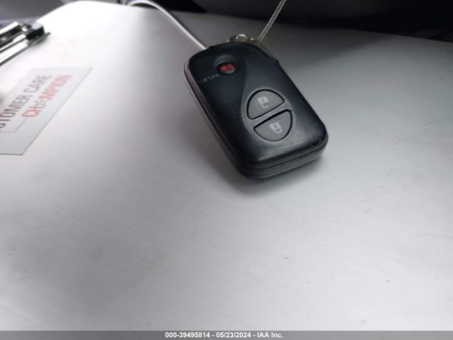 JTHKD5BH5E2198064 Lexus CT 200H