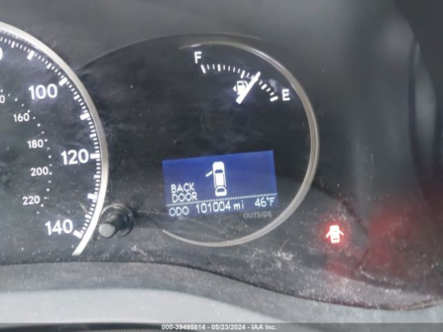 JTHKD5BH5E2198064 Lexus CT 200H
