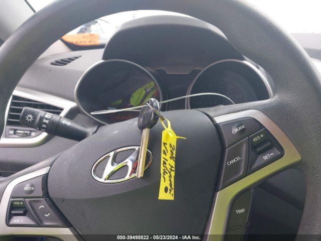 KMHTC6AD3GU281623 Hyundai Veloster