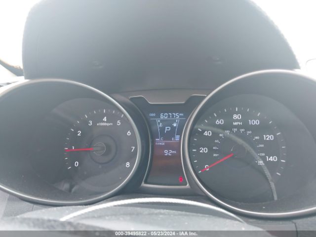 KMHTC6AD3GU281623 Hyundai Veloster