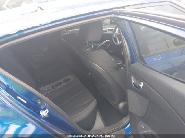 KMHTC6AD3GU281623 Hyundai Veloster