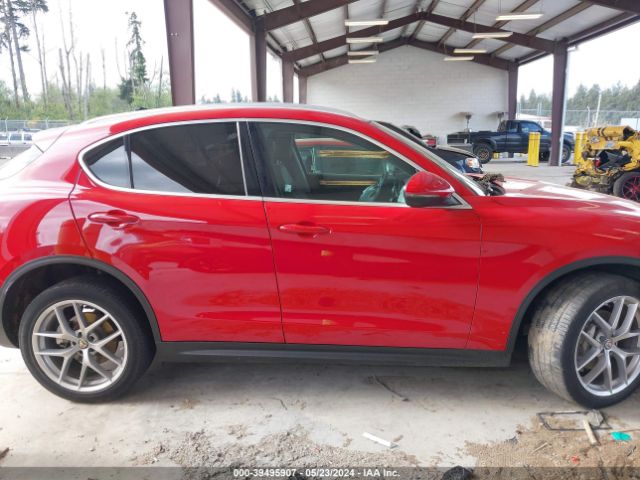 ZASFAKBN1J7B95067 Alfa Romeo Stelvio Ti Awd