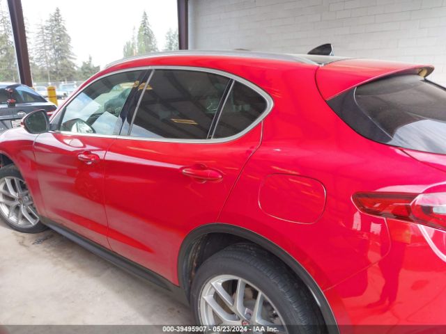 ZASFAKBN1J7B95067 Alfa Romeo Stelvio Ti Awd