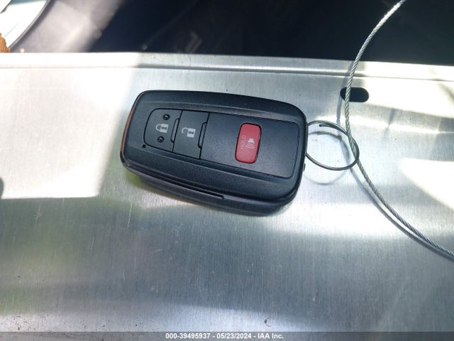 Toyota Prius L Eco 2019 JTDKARFU2K3100669 Image 11
