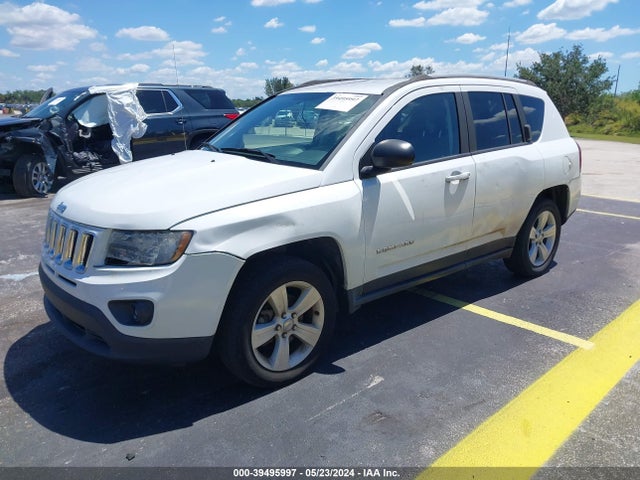 Jeep Compass Sport 2016 1C4NJCBAXGD670507 Image 2