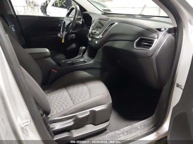 Chevrolet EQUINOX LT 2019 2GNAXUEVXK6305499 Image 5