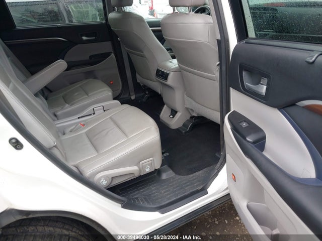 5TDDKRFH3FS205900 Toyota Highlander Limited V6