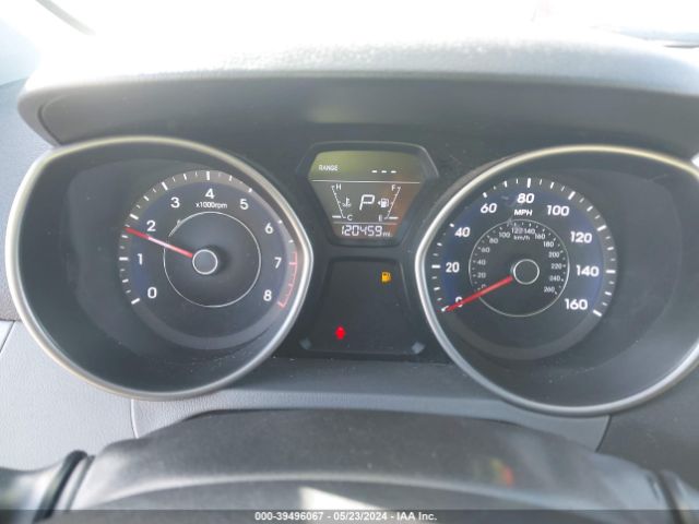 5NPDH4AE3GH756804 Hyundai ELANTRA SE