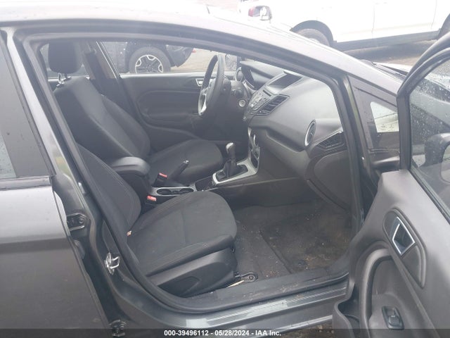 Ford FIESTA SE 2016 3FADP4BE2GM130940 Image 5