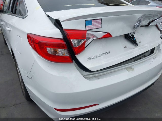 Hyundai SONATA SE 2017 5NPE24AF2HH575726 Image 12