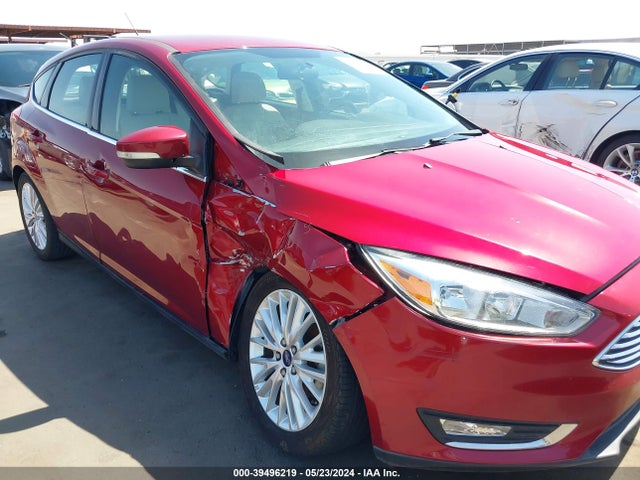 Ford Focus Titanium 2016 1FADP3N29GL225752 Image 6