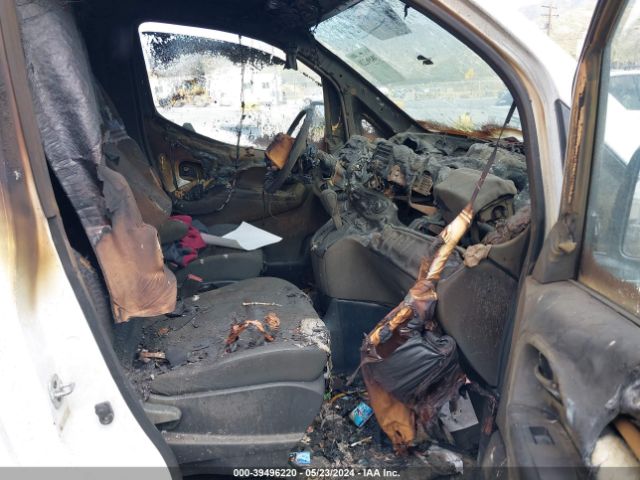 3N6CM0KN5FK705191 Nissan Nv200 S