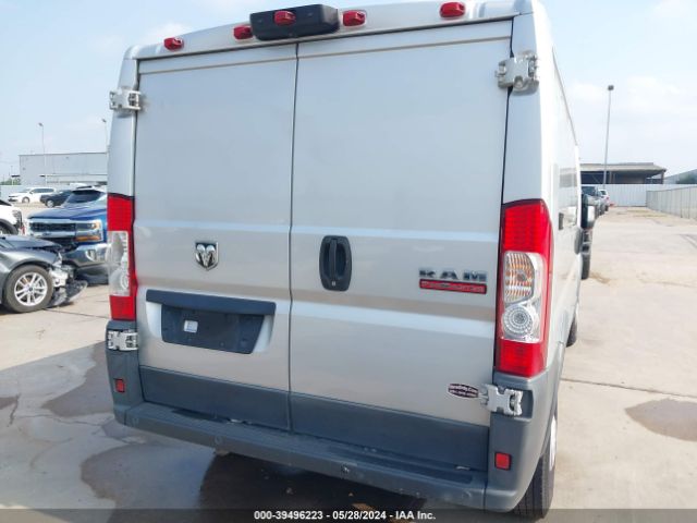 3C6TRVAG0JE110378 RAM Promaster 1500 Low Roof 136 Wb