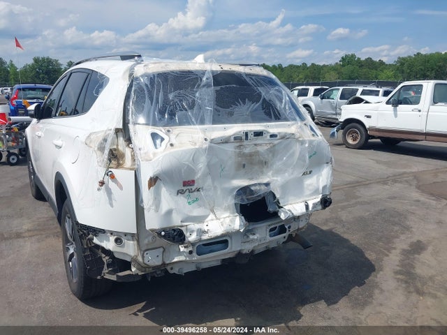 Toyota Rav4 Xle 2017 JTMWFREV2HJ114380 Image 6
