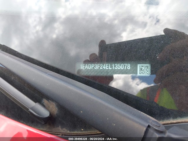 Ford FOCUS SE 2014 1FADP3F24EL135078 Image 9