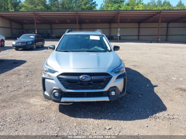 4S4BTANC2R3204427 Subaru Outback Limited