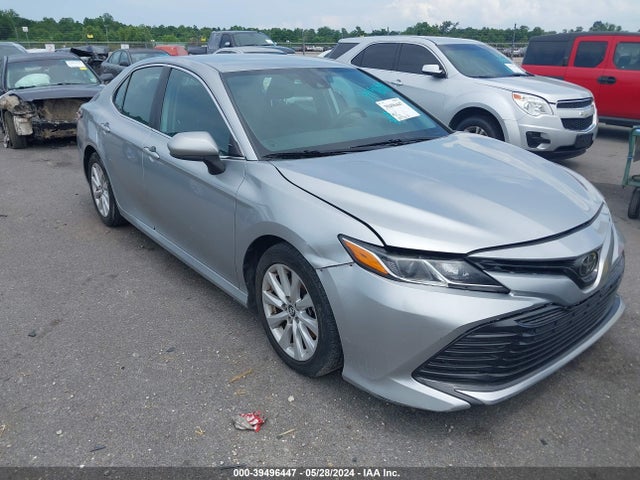 Toyota CAMRY LE 2019 4T1B11HK9KU685835 главное изображение