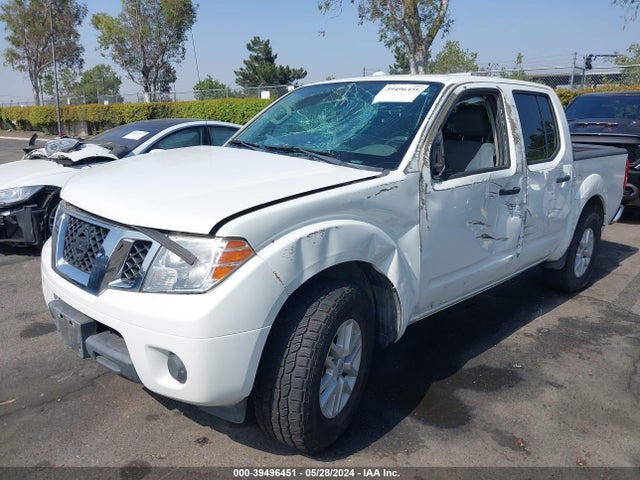 Nissan Frontier Sv 2017 1N6AD0ER1HN755072 Image 2