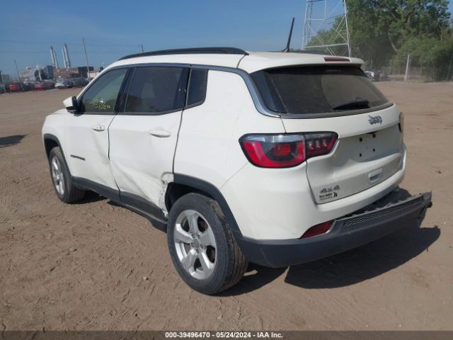 3C4NJDBB8JT412003 Jeep Compass Latitude 4x4