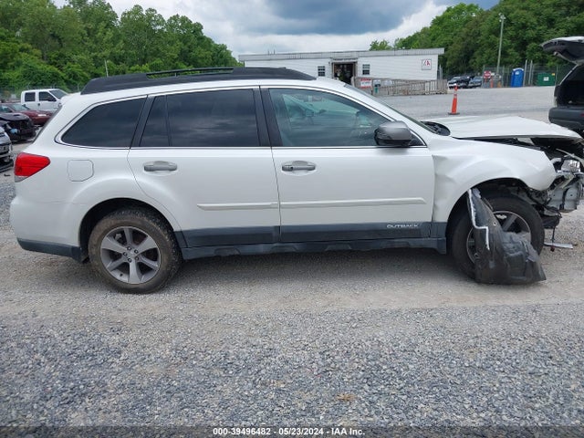 Subaru Outback 2.5i Limited 2014 4S4BRCPC0E3211183 Image 14