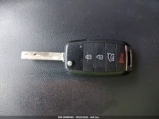 5XYPG4A30GG170776 KIA Sorento 2.4l Lx
