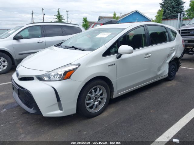 JTDZN3EU5FJ024271 Toyota Prius V Three