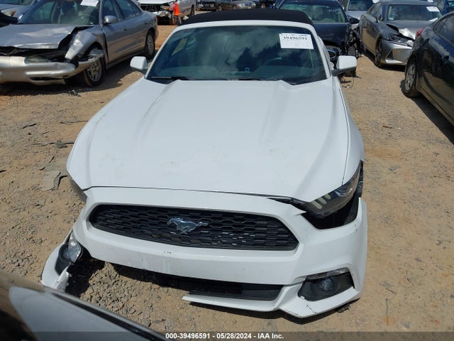 Ford Mustang V6 2017 1FATP8EM3H5322123 Image 12
