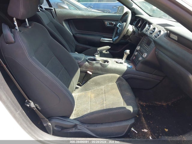 Ford Mustang V6 2017 1FATP8EM3H5322123 Image 5