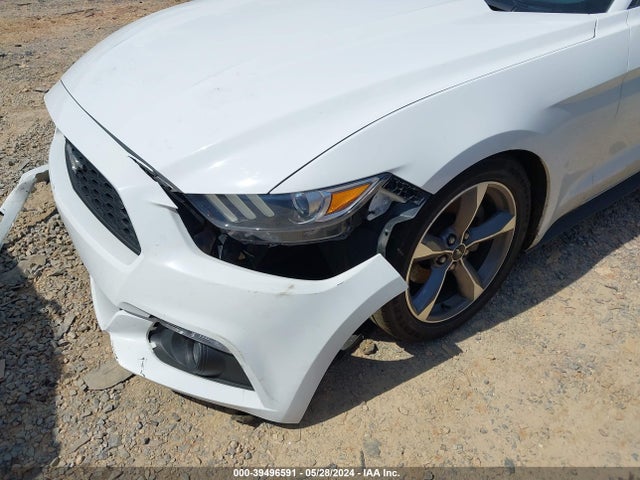 Ford Mustang V6 2017 1FATP8EM3H5322123 Image 6