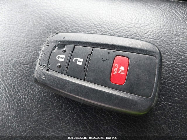 Toyota Prius Three 2017 JTDKARFU1H3530296 Image 11