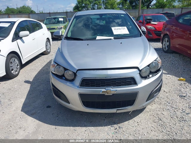 Chevrolet Sonic Lt Auto 2015 1G1JC6SHXF4220435 Image 6