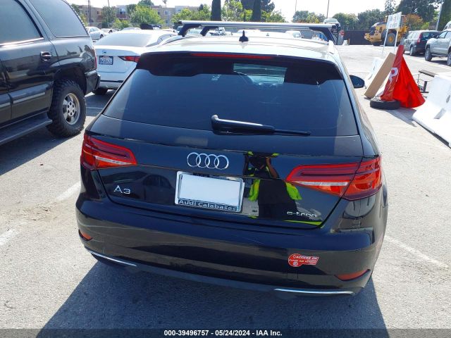 WAUUPBFF5HA147941 Audi A3 E-tron 1.4t Premium