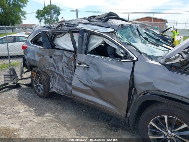 Toyota Highlander Xle 2018 5TDJZRFH0JS888176 Image 6