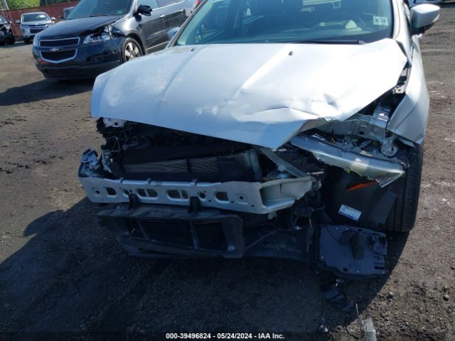 1FADP3H23HL330560 Ford FOCUS SEL