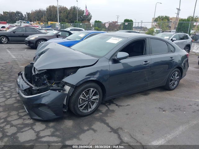 KIA Forte Lxs 2023 3KPF24AD6PE518922 Image 2
