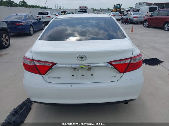 Toyota CAMRY LE 2016 4T4BF1FKXGR516716 Image 16