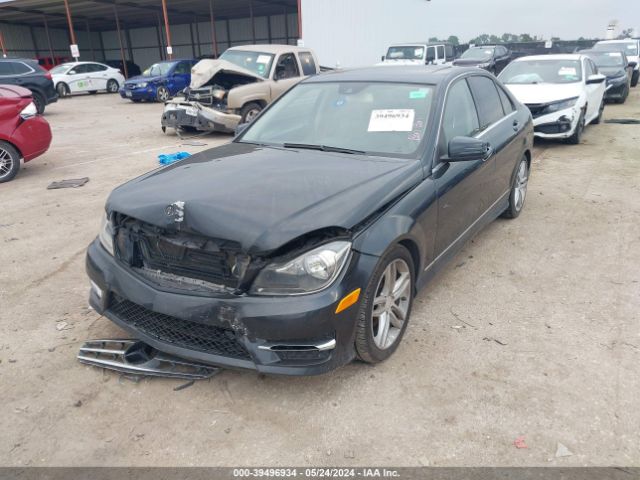 2013 MERCEDES-BENZ C 250 WDDGF4HB2DA790899 Photo 1