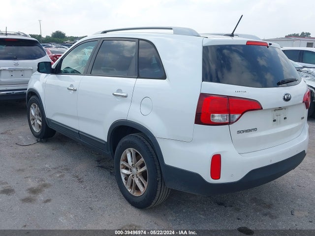KIA SORENTO LX 2015 5XYKT3A62FG656837 Image 3