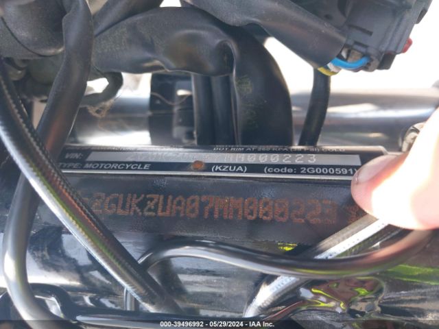 2021 MOTO GUZZI V7 ZGUKZUA07MM000223 Photo 9