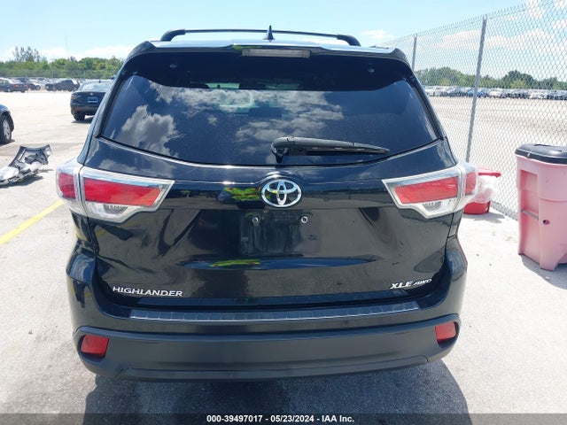 Toyota Highlander Xle V6 2015 5TDJKRFH9FS203894 Image 16