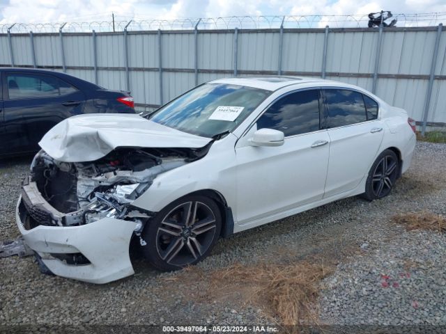 1HGCR3F9XHA030575 Honda Accord Touring V6