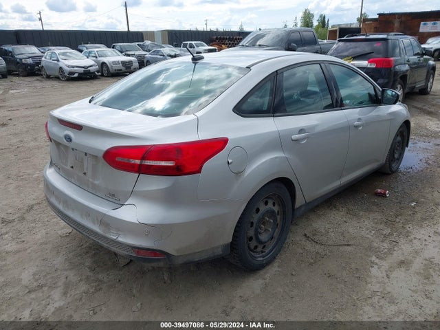 Ford FOCUS SE 2016 1FADP3F22GL303027 Image 4