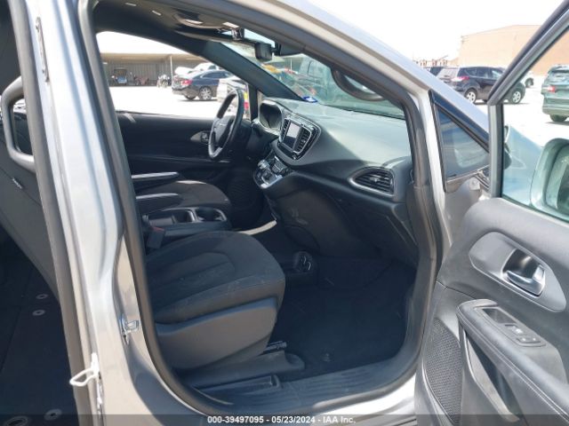 2C4RC1FG8KR714623 Chrysler Pacifica Touring Plus