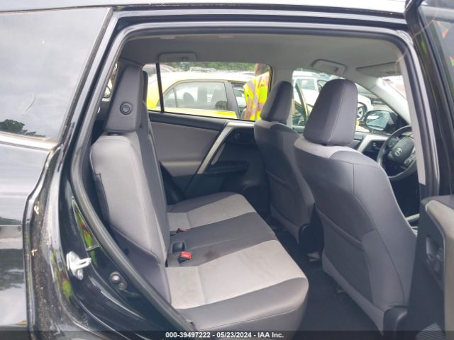 2T3ZFREV1FW217348 Toyota RAV4 LE