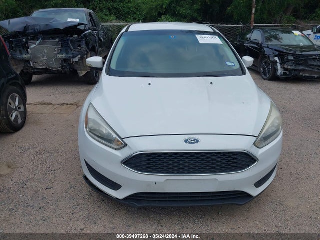 Ford FOCUS SE 2016 1FADP3K21GL227340 Image 6